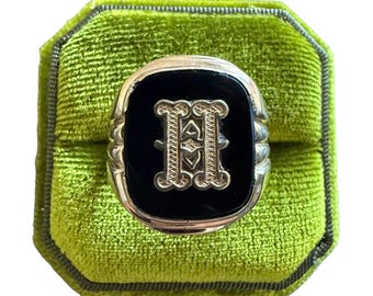 Vintage art-deco zwarte onyx initiaal: 10k geelgouden zegelring letter 'H', Sz. 9