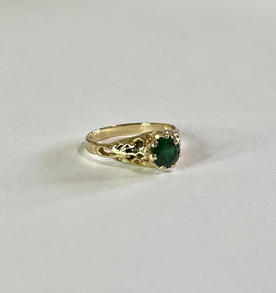 Created Emerald Ring - 14k Yellow Gold Green .84 … - image 3