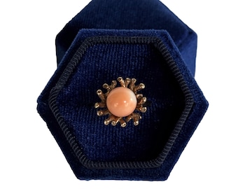 Vintage 14k Yellow Gold Angel Skin Coral Ring - 1970s Statement Jewelry - Size 7 1/4