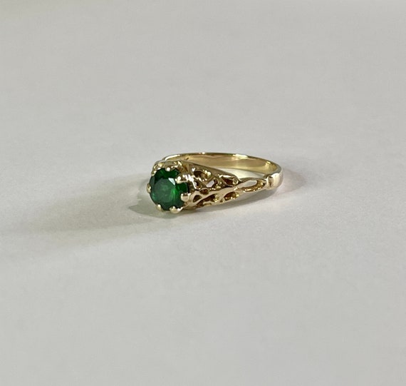 Created Emerald Ring - 14k Yellow Gold Green .84 … - image 5
