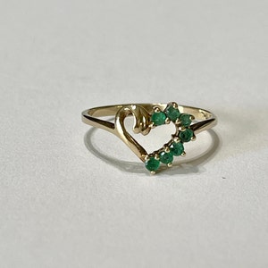 Vintage Emerald Heart Ring: 10k Yellow Gold May Birthstone