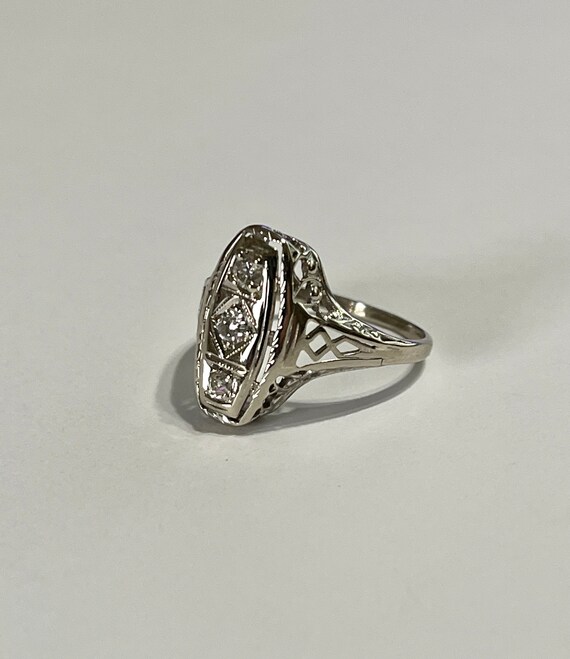 Art Deco Ring - Vintage 14k White Gold  Shield St… - image 4