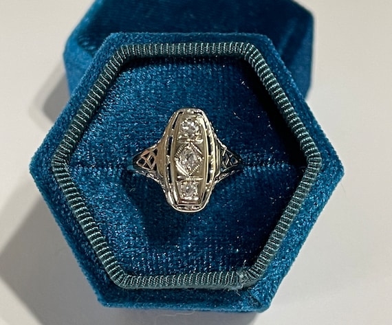 Art Deco Ring - Vintage 14k White Gold  Shield St… - image 1