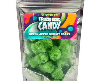 Freeze Dried Candy Green Apple Gummy Bears, Unique, Exotic Crunch Snack Treats, Party Favor Gift Idea – 1 oz