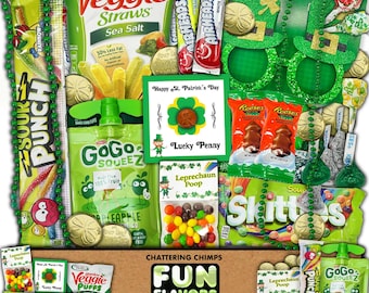 St Patrick&#39;s Day Snack Gift Box Variety Pack 30 Count Lucky Penny College Student Care Package Employee Appreciation Candy Treats Snacks
