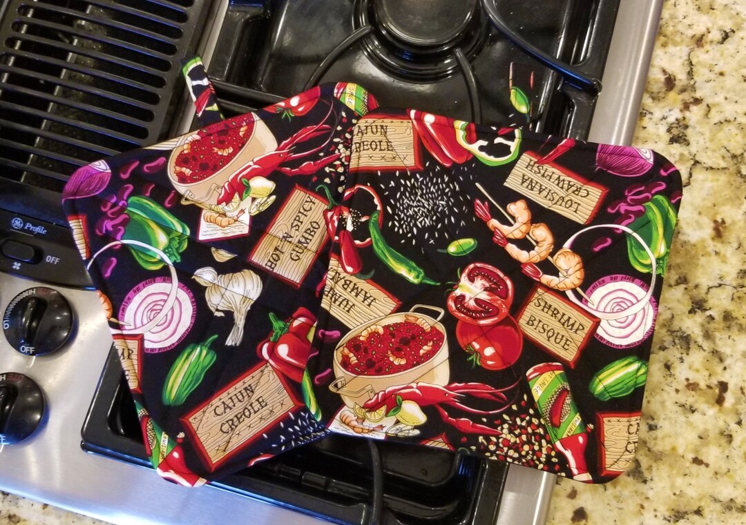 Cajun Gumbo Square Quilted Pot Holders Set of 2gumbo Potholderscajun