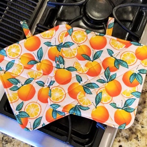 Oranges Square Quilted Pot Holders Set of 2-Oranges Potholders-Oranges Trivets-Reversible Trivet-Host Gift-Insulbrite Trivet-Hand Made