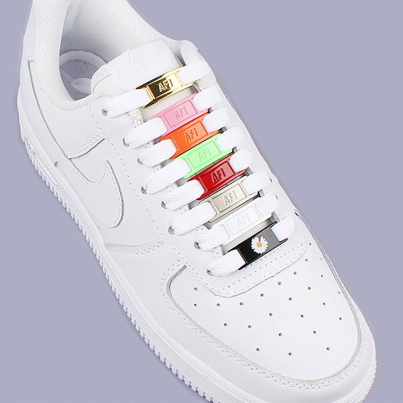 How To Lace Nike Air Force 1s Loosely (THE BEST WAY!!) YouTube