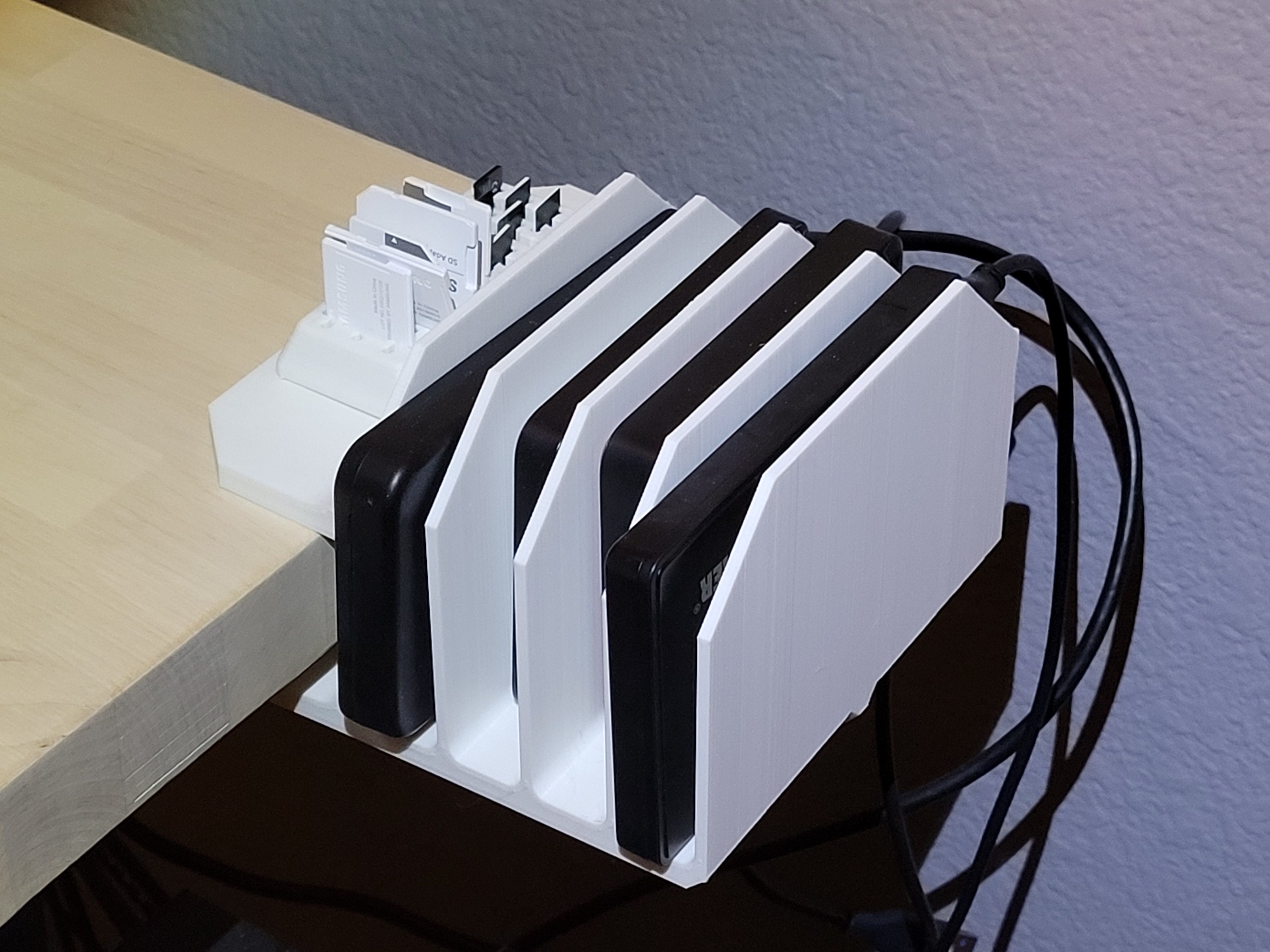 Hard Drive/ssd Desk Mounted Support With Four Slots and Magnetic Micro SD  Card/usb Holder 