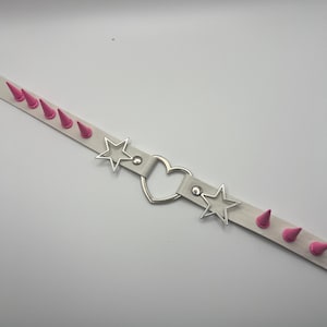 Pastel Pink Spiked White Leather Choker, Plus Size Friendly, Adjustable Gothic Punk Necklace, Pastel Goth Choker, Pastel Goth Necklace