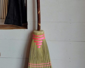 Kitchen Broom, Style, Hawk Tail Style, Primitive Wood Handle; Eco Friendly