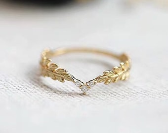 Feather Ring Gold, Vintage Wedding Ring, Feather Wedding Band, Stackable Feather Ring for Women, Unique Anniversary Ring, Gifts for Her