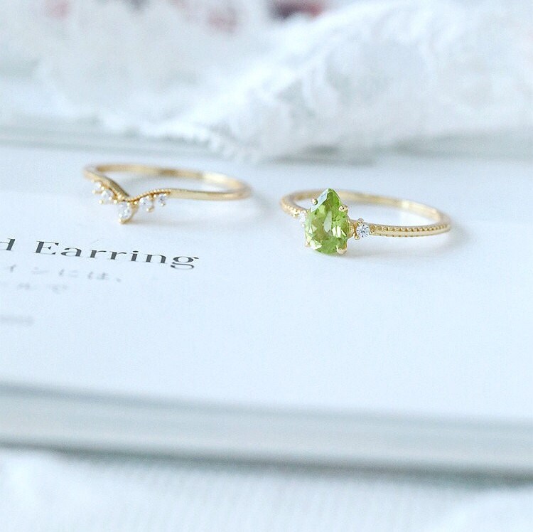 Natural Peridot Promise Ring Green Peridot Engagement Ring Etsy