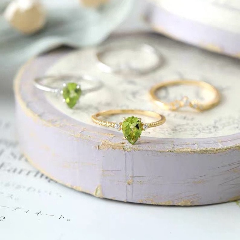 Natural Peridot Promise Ring Green Peridot Engagement Ring Etsy
