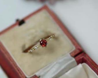 Natural Garnet Ring Silver, Red Garnet Engagement Ring, Vintage Promise Ring Gold, Red Gemstone Ring, Anniversary Ring, Mother’s Day Gifts