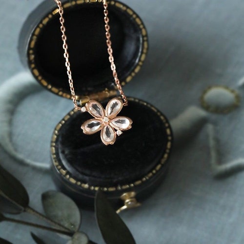 Pink Flower Necklace Rose Quartz Flower Pendant Necklace Etsy