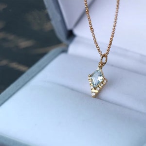 18K Gold Aquamarine Necklace, Natural Aquamarine Pendant, Diamond Aquamarine Necklace, Blue Gemstone Necklace, March Birthstone Necklace