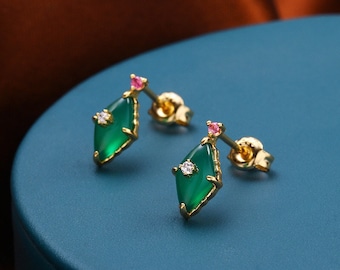 Grüne Jade Ohrstecker, Zierliche Ohrstecker, Natürliche Jade Ohrringe, Grüne Jade Ohrringe Silber, Grüne Stein Ohrringe, Kleine Ohrstecker