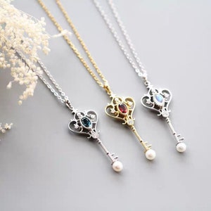 Vintage Key Pendant Necklace, Heart Key Pendant Charm Necklace, Vintage Skeleton Key Necklace for Women, Gemstone Key Pendant, Gifts for Mom