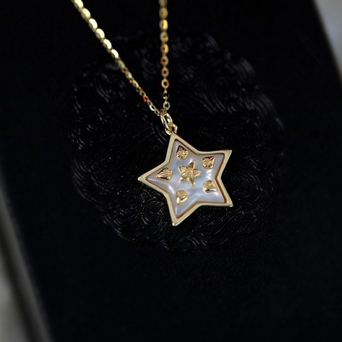 bleufume 美品 White Shell Star Necklace Star Charm Necklace, White Shell Star Necklace, Mother of Pearl