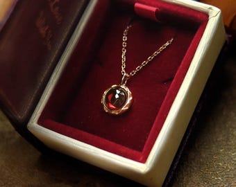 January Birthstone Garnet Necklace, Natural Red Garnet Necklace, Round Garnet Pendant, Minimalist Garnet Necklace for Women, Gifts for Her