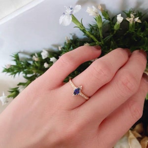 Vintage Sapphire Engagement Ring, Royal Blue Sapphire Promise Ring, Oval Sapphire Ring Gold, Dainty Engagement Ring, Anniversary Ring Gifts