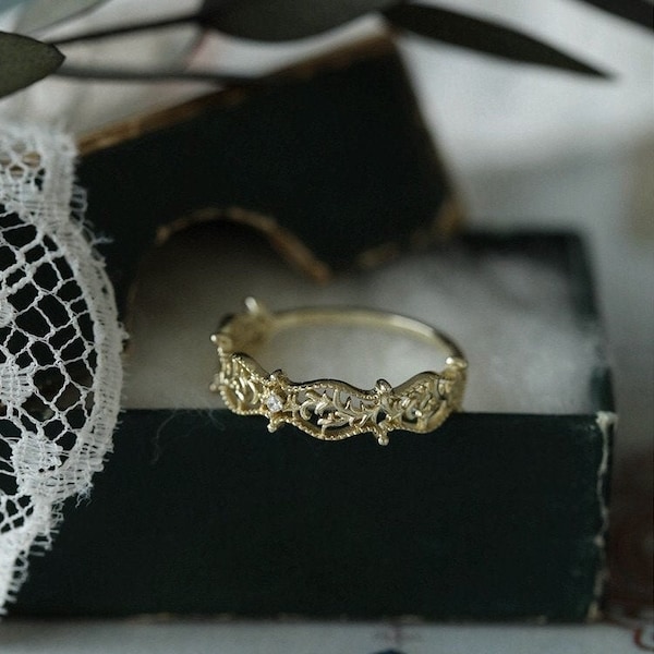 Vintage Wedding Ring, Filigree Wedding Band, Gold Filigree Ring, Vintage Diamond Ring, Filigreed Diamond Engagement Ring, Anniversary Rings