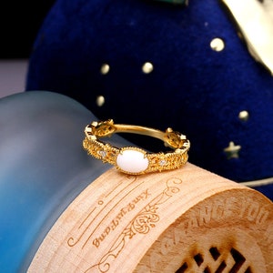 Vintage Engagement Ring, Filigree Vintage Promise Ring, White Jade Engagement Ring, Filigree Band Wedding Ring, White Gemstone Ring, Gifts