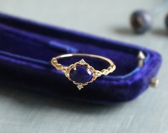 Lapis Lazuli Ring, Lapis Promise Ring, Vintage Engagement Ring, Natural Lapis Lazuli Ring, Dainty Promise Ring, Deep Blue Gemstone Ring