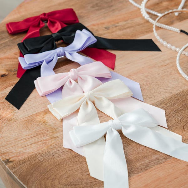 Lazo de pelo de satén de cola larga para niñas