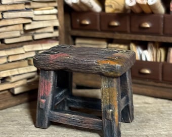 Lost Miniatures - Workshop Stool - 1/12 Scale - Dollhouse / Diorama / Mini Set!