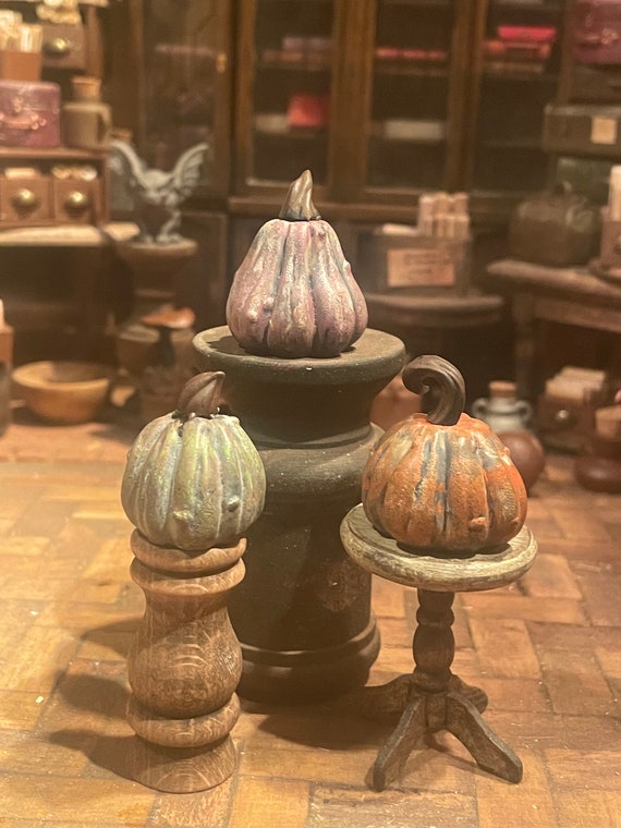 Lost Miniatures - Sleeping Pumpkins - Set 3 -  Halloween - Jack-O-Lanterns - 1/12 Scale - 3 pieces - Dollhouse, Diorama, spooky minis!