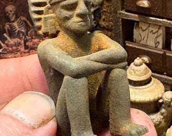Lost Miniatures - Xiuhtecuhtli Statue - Aztec - 1/12 Scale - Ancient stone, dollhouse, mini, Diorama!