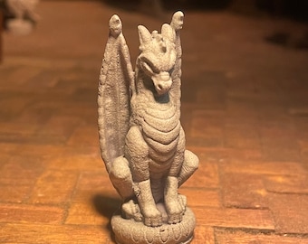 Lost Miniatures - Dragon Gargoyle - 1/12 Scale - stone finish, dollhouse, diorama, gothic - mini set!