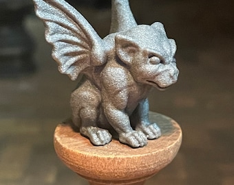 Lost Miniatures - Gargoyle - 1/12 Scale - Mini Statue - Diorama, dollhouse - stone!