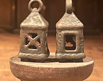 Lost Miniatures - Lantern set (2) - Clay look Ancient library / path lights - 1/12 Scale - Dollhouse / Diorama / Mini Set!