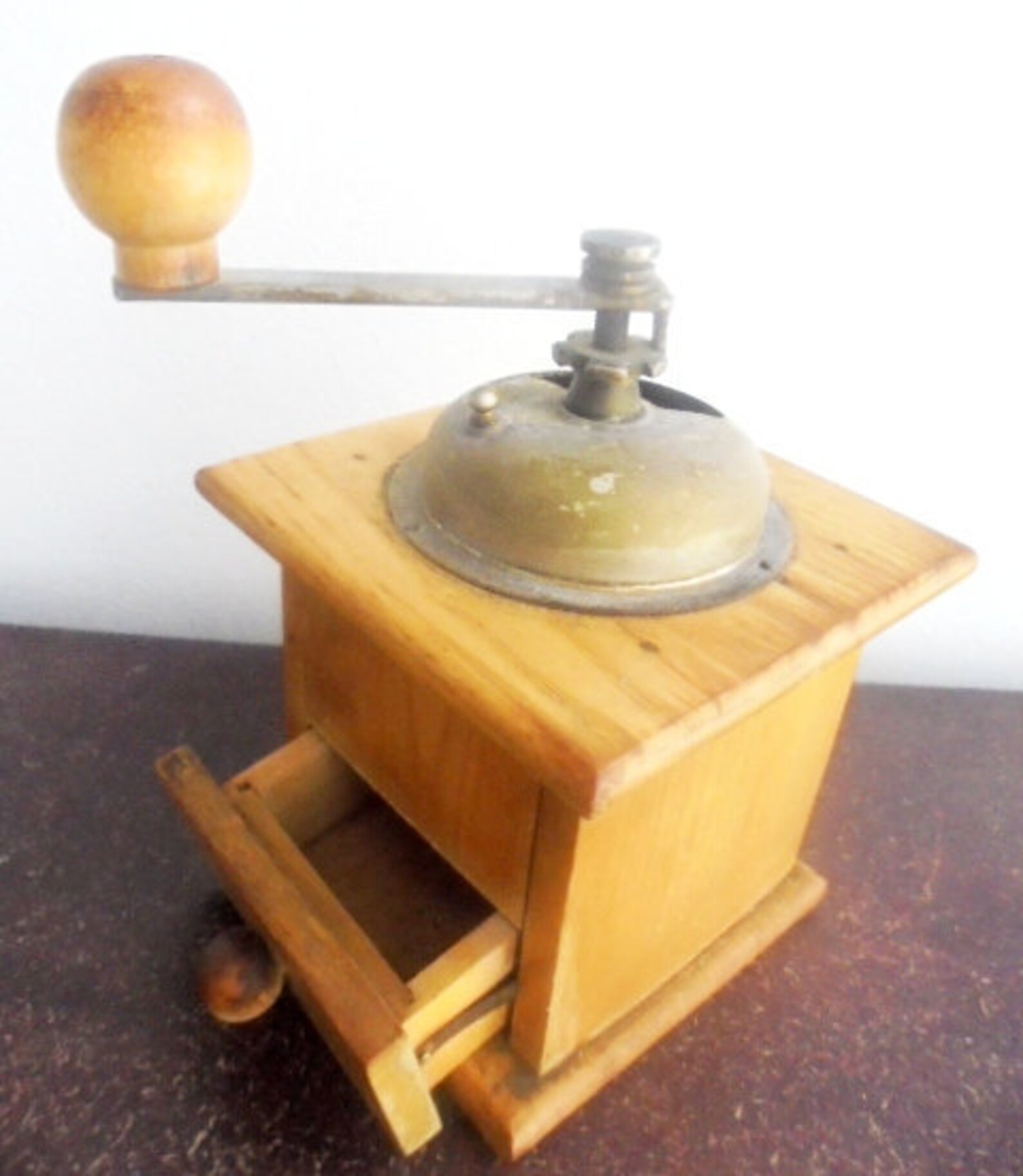 FUNZ COFFEE GRINDER in Holz und Metall Original aus den 1960er | Etsy