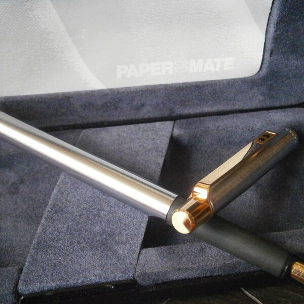 PAPERMATE DYNASTY fountain pen in steel Original in gift box with garantee