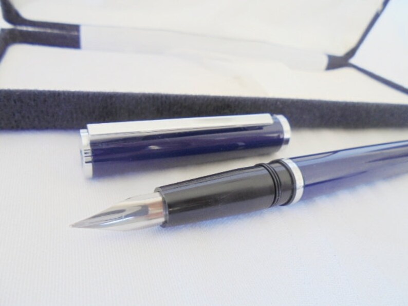 WATERMAN COTELE fountain pen lacque in blue color Original in gift box
