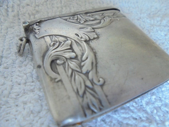 Pocket pill or matches tobacciana box necklace pen