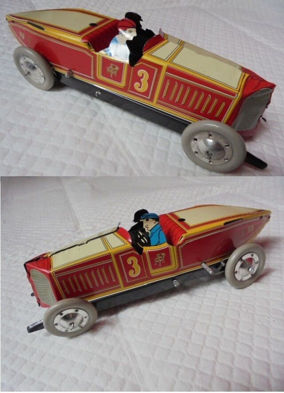 wind up toy car mechanism