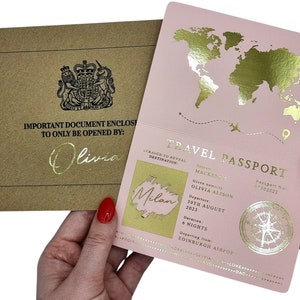 Gold Foil Passport Scratch & Reveal Travel Ticket Carta regalo a sorpresa. Perfetto per San Valentino, vacanze, anniversari, compleanni, viaggi