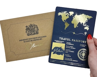 Cartão de presente surpresa para passaporte em folha de ouro e revelação de bilhete de viagem. Anúncio de feriado para dia dos namorados, aniversário, viagem de aniversário