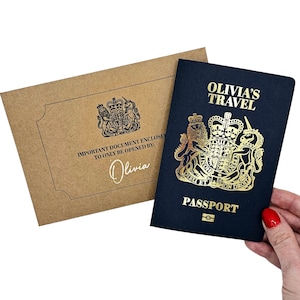 Cartão-presente surpresa para passaporte com raspadinha e revelação de bilhete de viagem em folha de ouro. Anúncio de feriado para namorados, aniversário, viagem de aniversário imagem 7