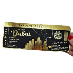 Faire-part de fête des fêtes sur la carte d'embarquement feuille d'or, Billet personnalisé, Billet doré, Week-end surprise, Billet de voyage, Cadeau de voyage d'anniversaire