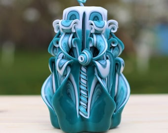 Velas talladas a mano en color verde azulado de 5'' - Regalos navideños exclusivos para mamá y papá - Velas Oscar