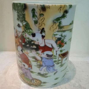 Chinese antiques porcelain brushpot Qing dynasty famille rose porcelain brush pot,hand painted vintage ceremic brushpot fathers gift