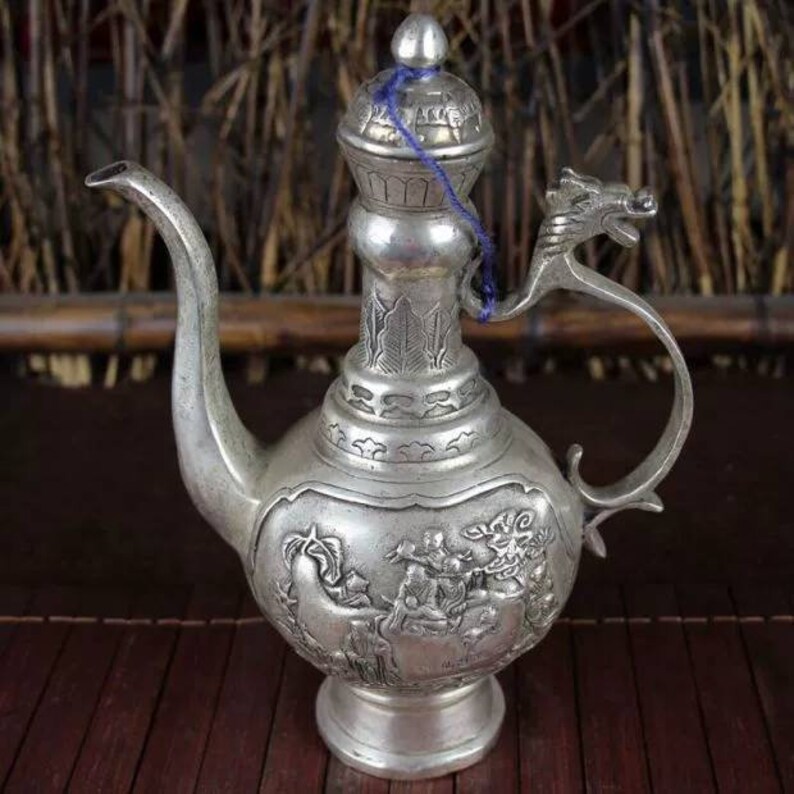 Chinese antique brass carved dragon teapot Qing dynasty Qianlong marked copper tea pot vintage wine pot,Christmas gift,Geomentic ornaments