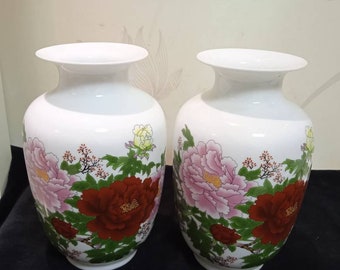 Pair of Chinese antiques porcelain vase Qing dynasty Qianlong marked famille rose porcelain wax gourd vase fencai vintage ceramic bottle