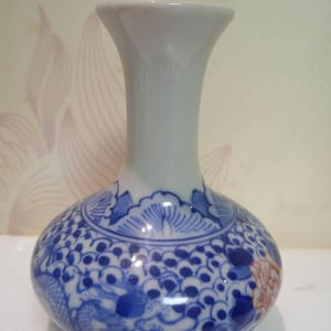 Jarrón de porcelana antigua china, jarrón de porcelana roja bajo cubierta azul y blanca de la dinastía Qing, botella de cerámica vintage pintada a mano, regalo del padre